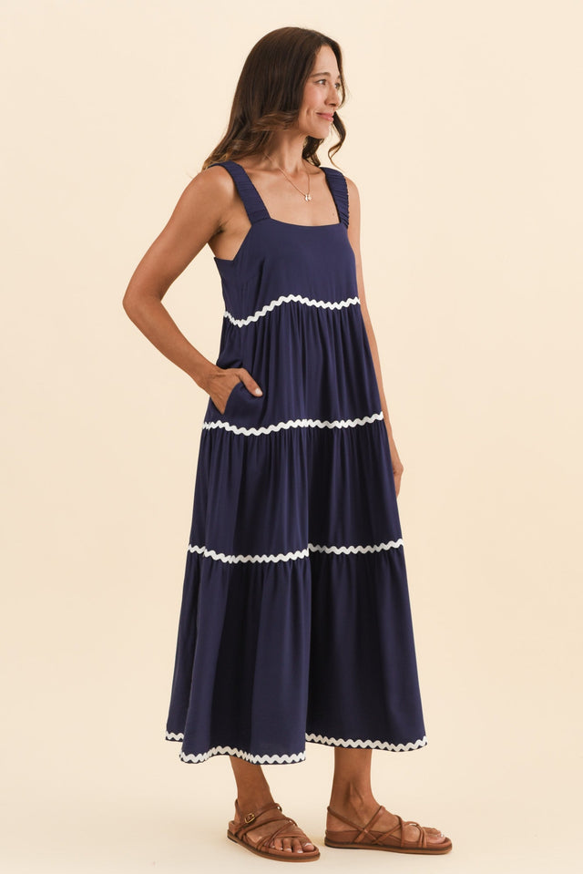 Josie Navy Contrast Tier Dress,Brunette model,alt text|model:Cara image 5
