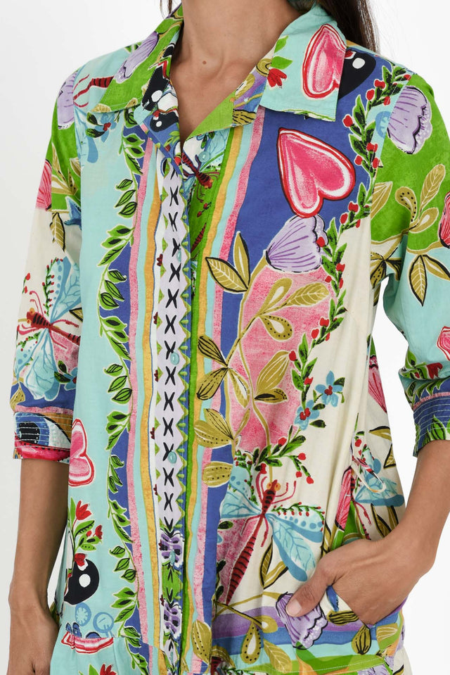 alt text|model:Cara image 6