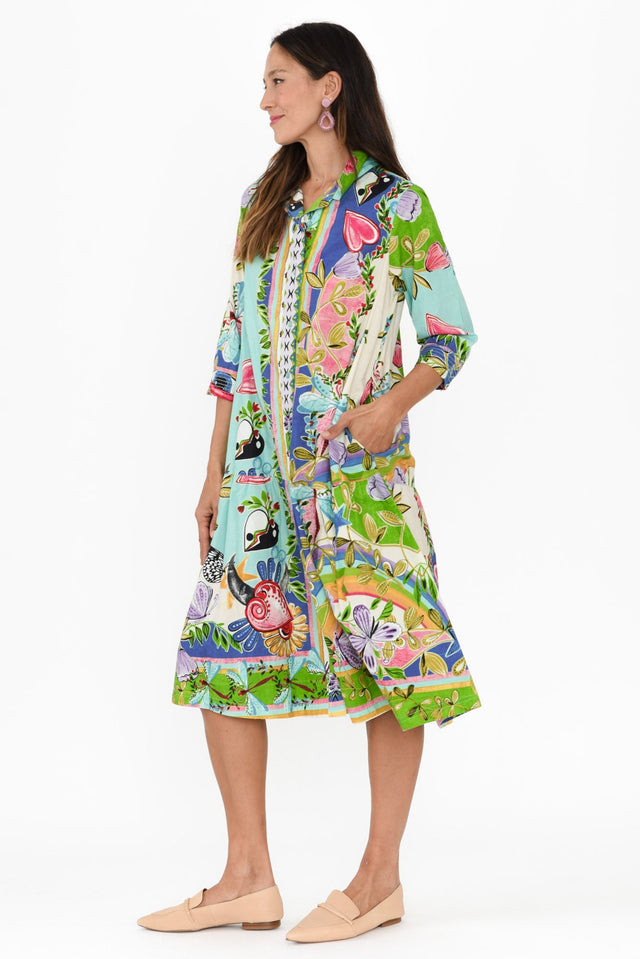 alt text|model:Cara image 4