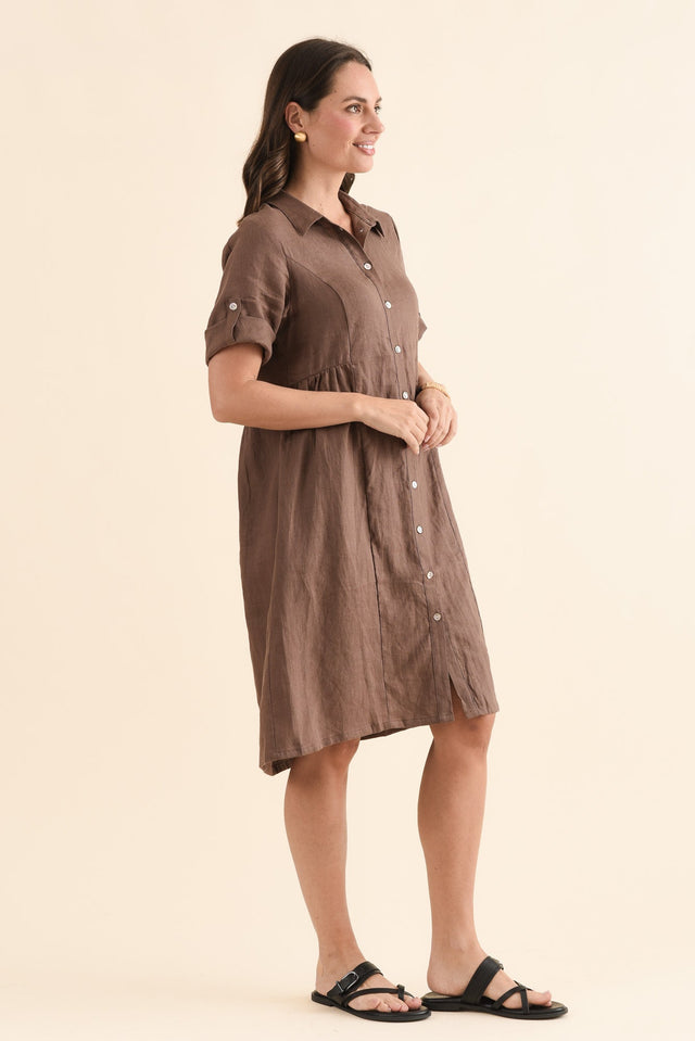 Kathy Brown Linen Shirt Dress,Side,Brunette model,alt text|model:MJ image 3