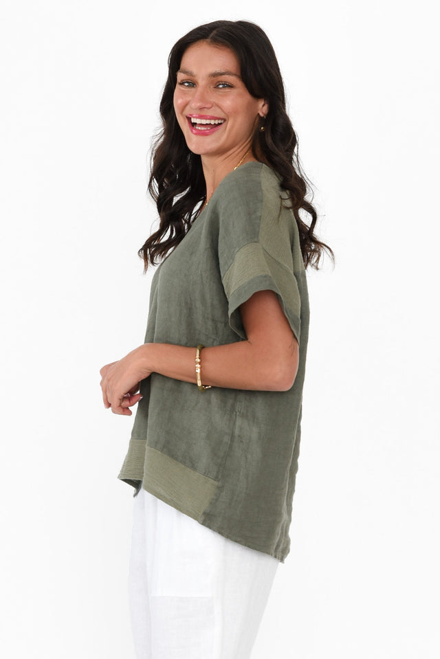 alt text|model:Brontie image 3