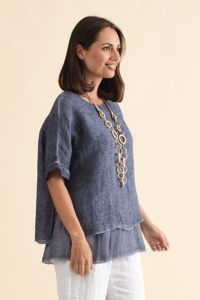 alt text|model:MJ image 4