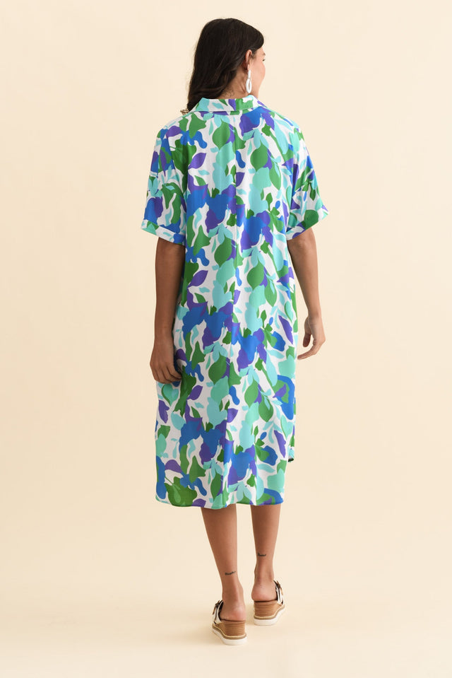 alt text|model:Brontie image 4