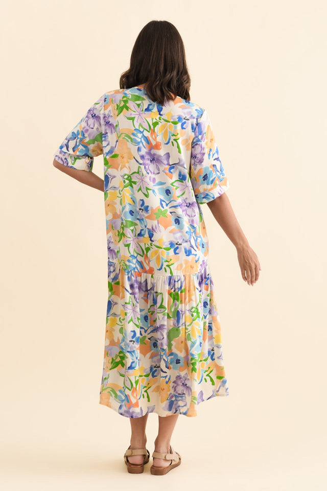 alt text|model:MJ image 4