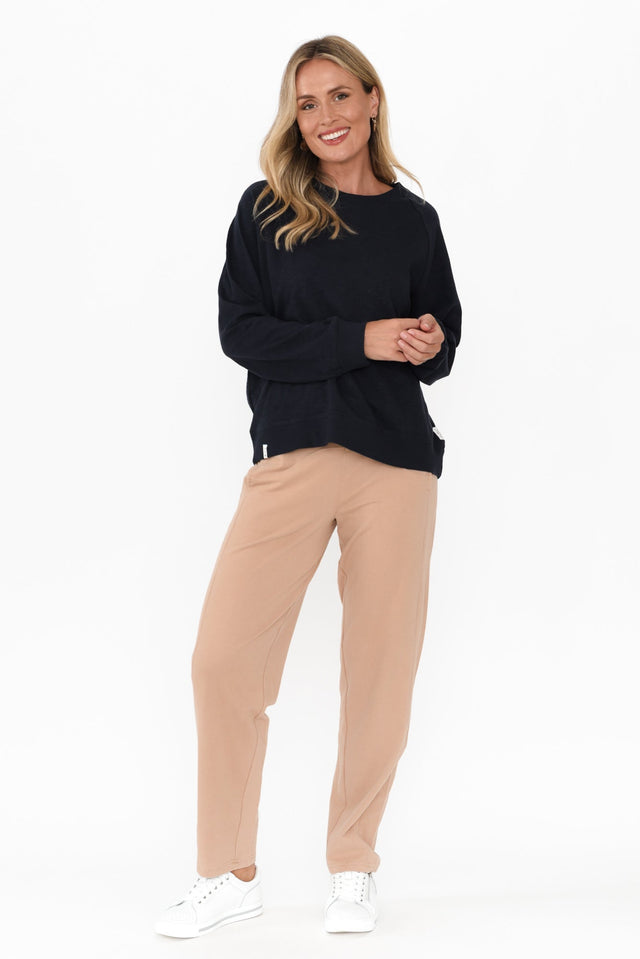 alt text|model:Valeria image 3