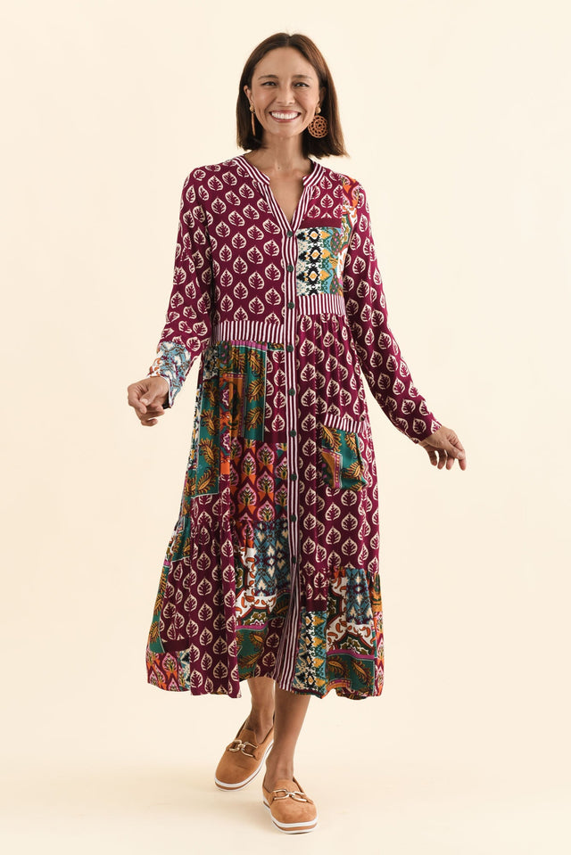 alt text|model:Cara image 2