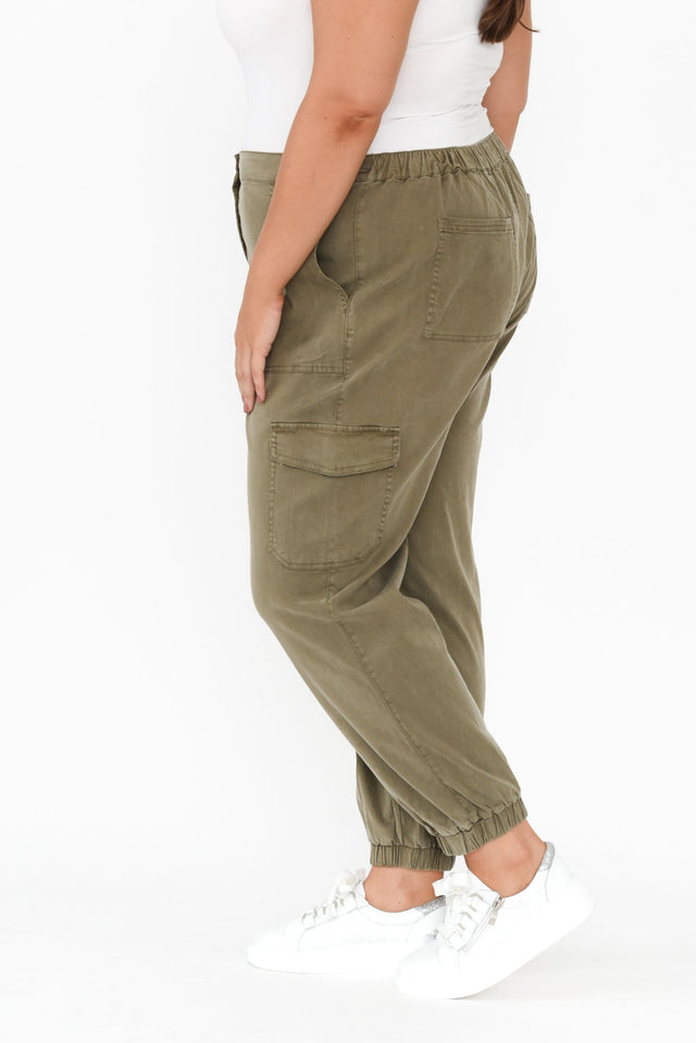 alt text|model:Gabby image 9