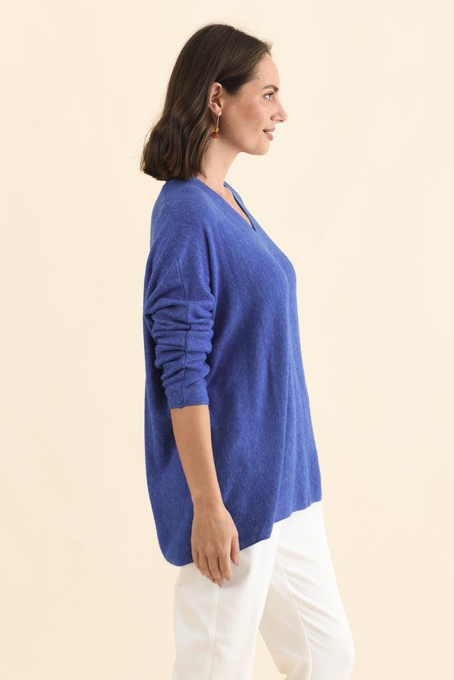 Lakin Blue Knit Jumper,Brunette model,alt text|model:MJ image 4