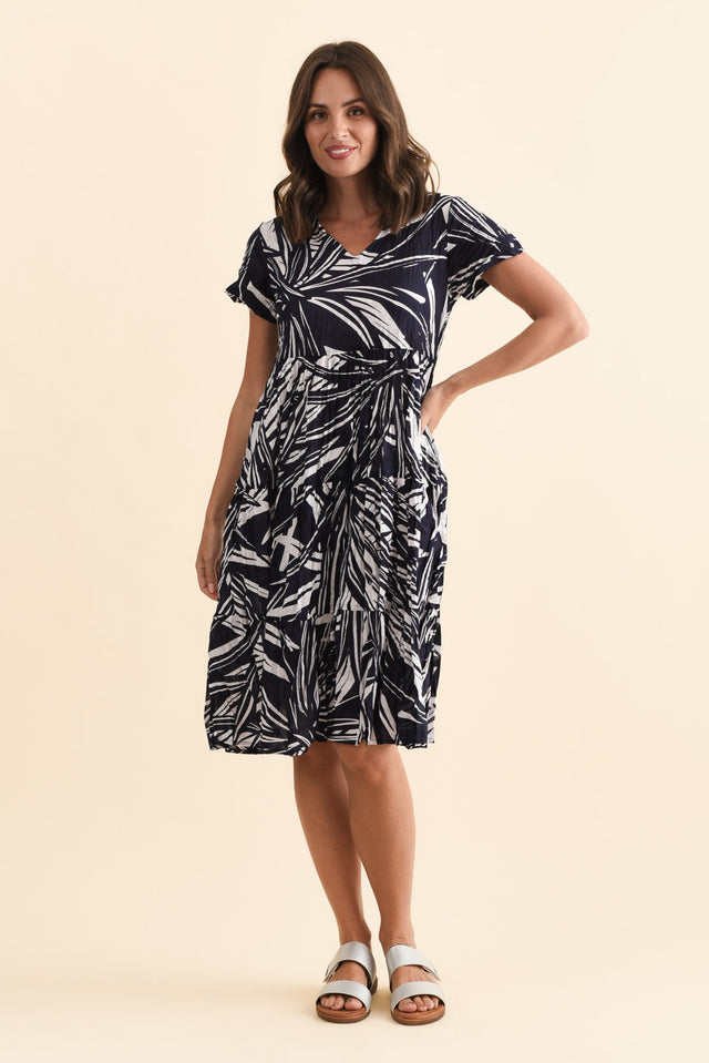 alt text|model:MJ image 3