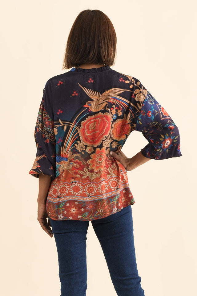 Laria Navy Botanical Button Top,Brunette model,alt text|model:Cara image 5