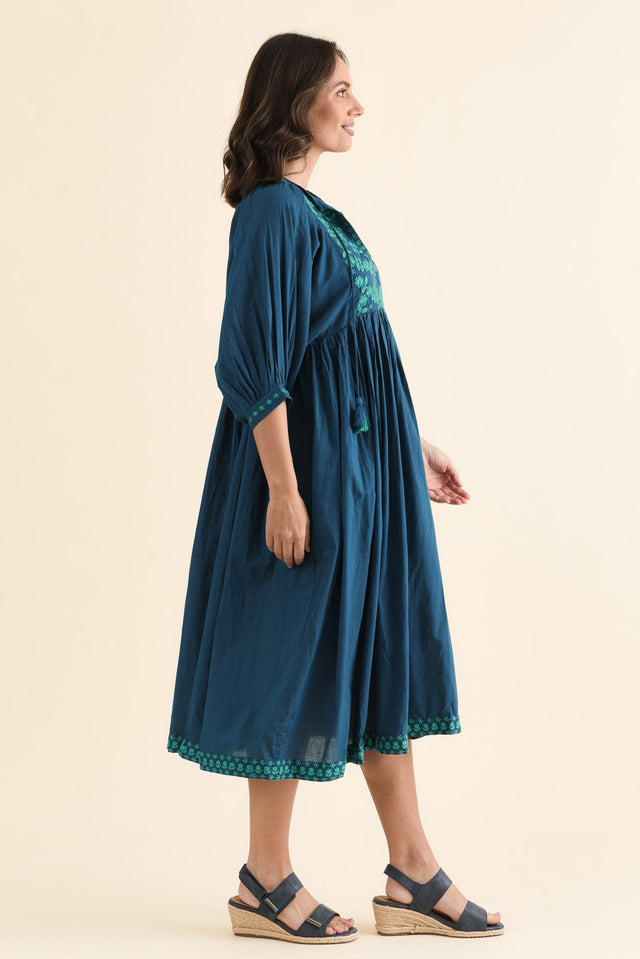 Lazlo Blue Cotton Embroidered Dress,brunette model,Side of Outfit,alt text|model:MJ image 3