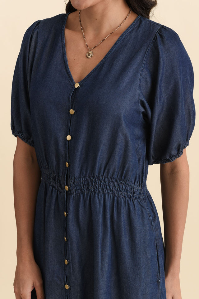 alt text|model:Brontie image 6