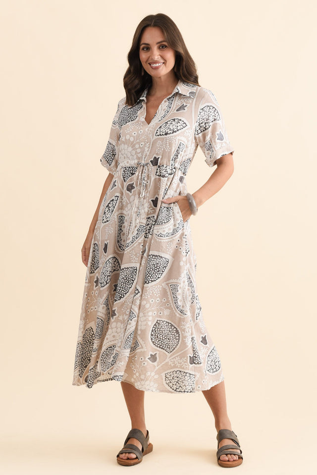 alt text|model:MJ image 7