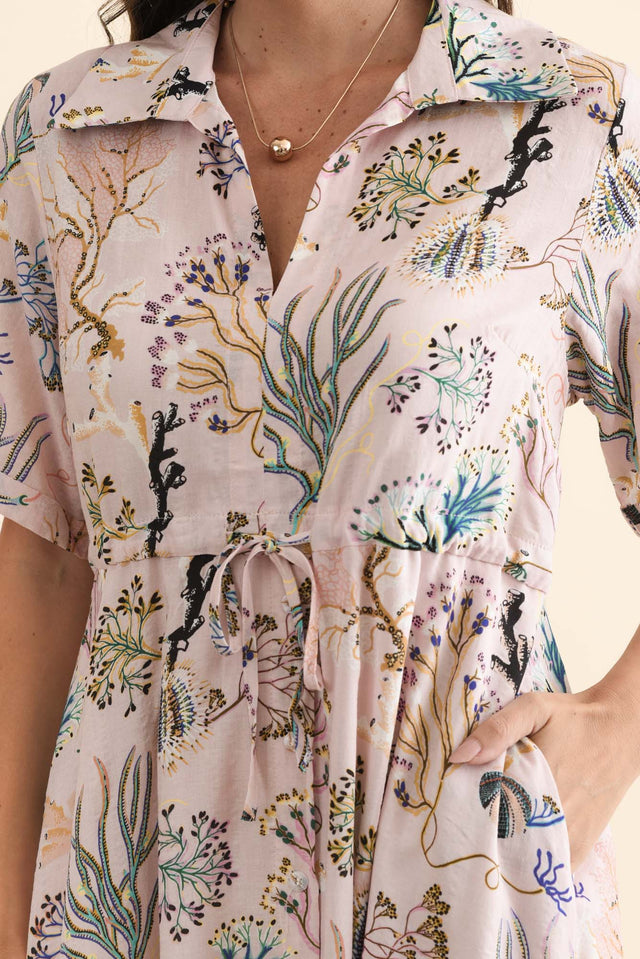 alt text|model:MJ image 6