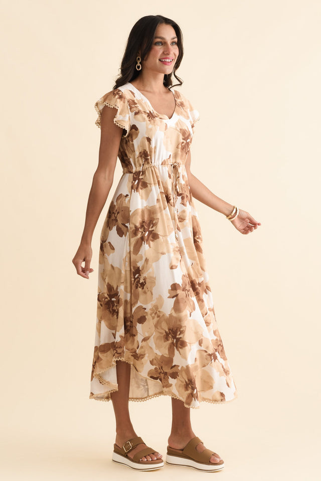 alt text|model:Brontie image 5