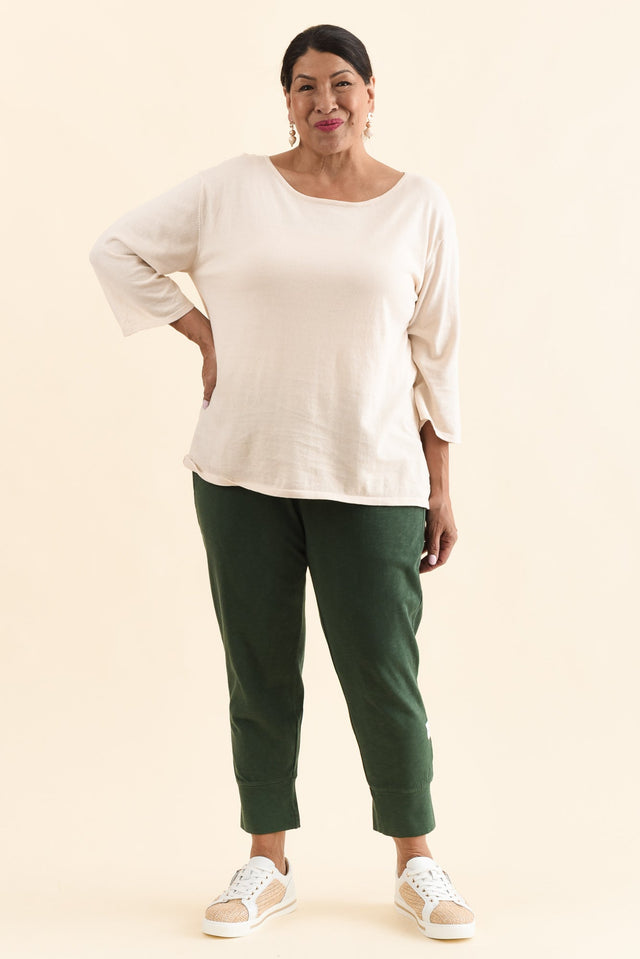Fundamental Brunch Dark Green Cotton Sweatpants,Full Body,Brunette model,alt text|model:Pilita image 10
