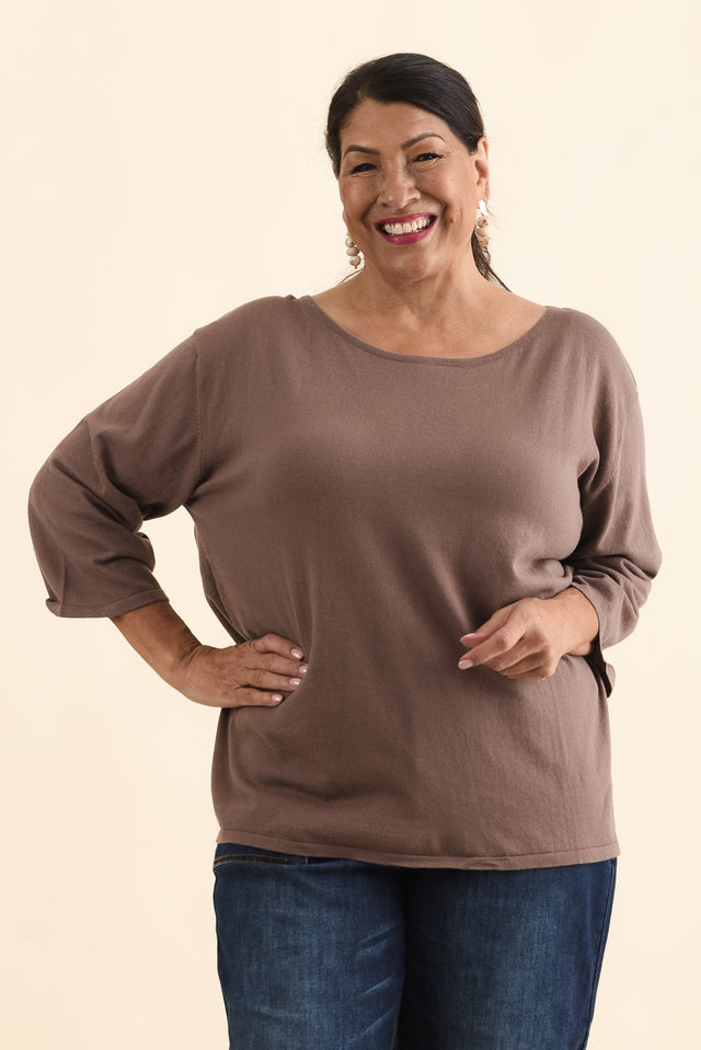 Liberty Chocolate Cotton Knit 3/4 Sleeve Top,Brunette model,alt text|model:Pilita image 7