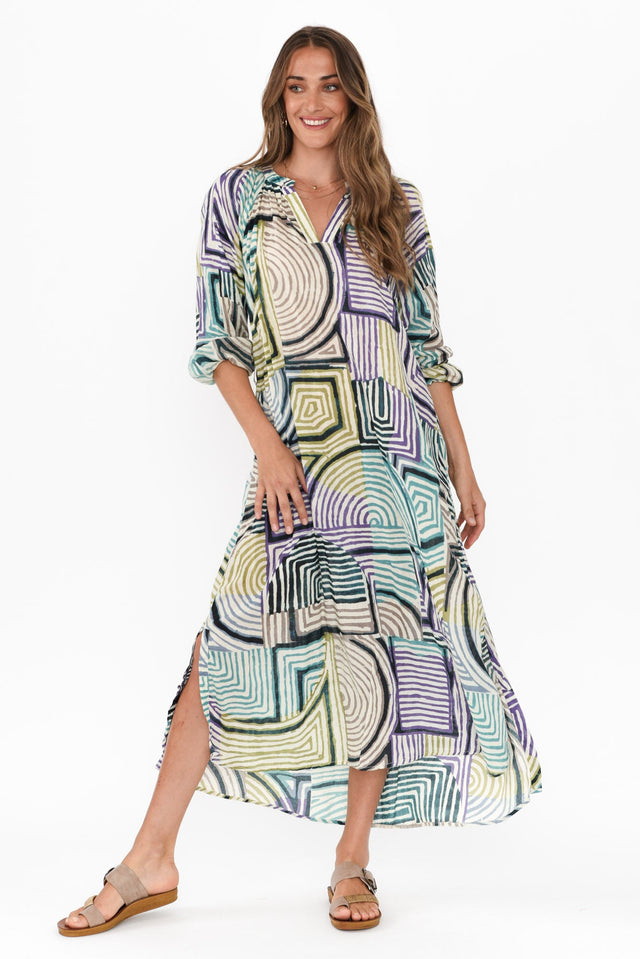 Liliana Green Ripple Cotton Kaftan,Brunette model,alt text|model:Johanna image 9