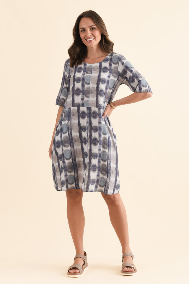 Lilibet Blue Circle Cotton Pocket Dress,Full Body,Brunette model,alt text|model:MJ image 6