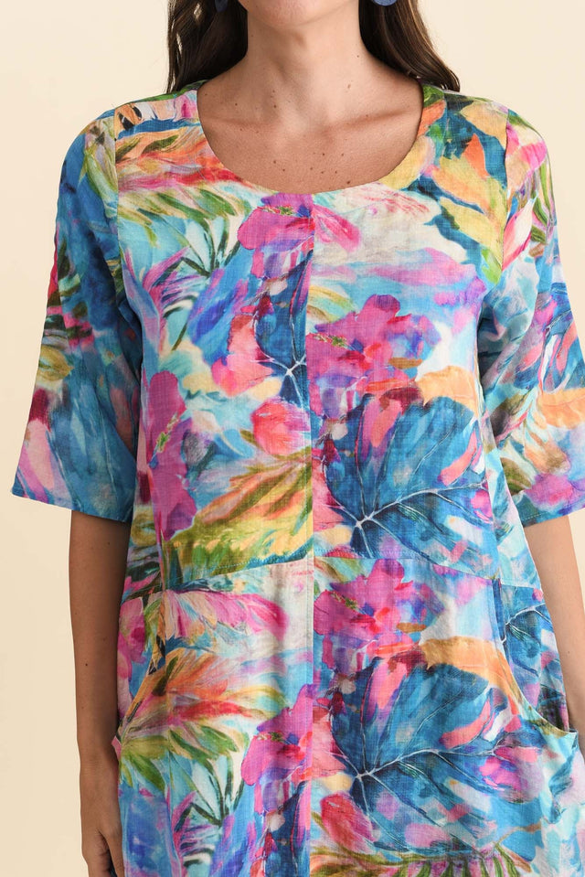 alt text|model:MJ image 6