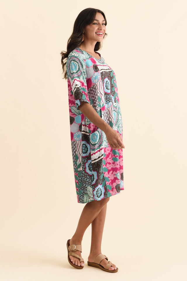 alt text|model:Brontie image 5