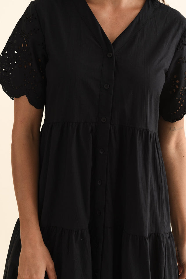 alt text|model:Brontie image 5