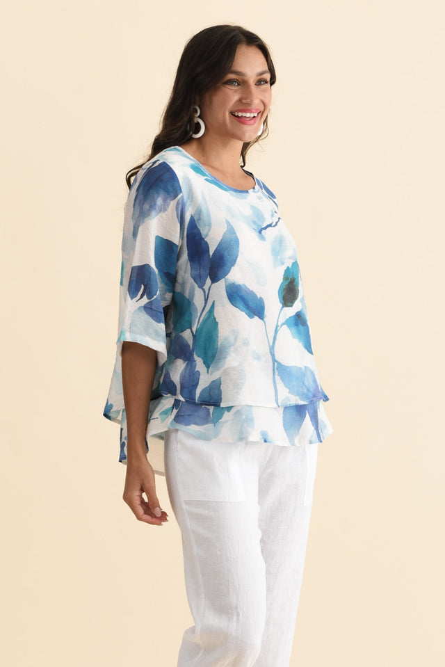 Liora Blue Bloom Layered Top,Brunette model,alt text|model:Brontie image 4