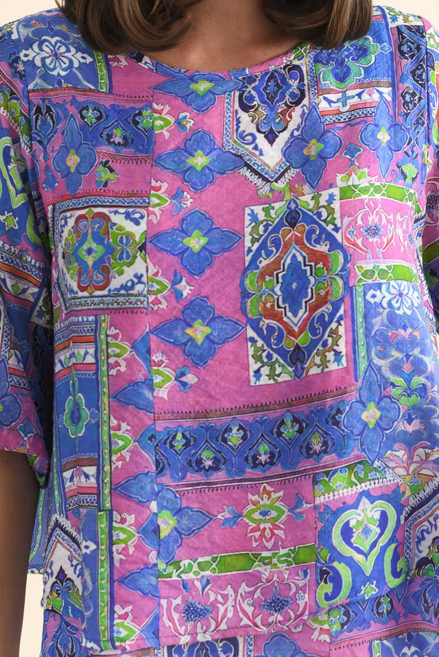 alt text|model:MJ image 5