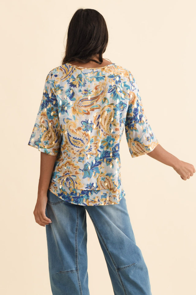 Liora Blue Paisley Foil Layered Top,Brunette model,alt text|model:Brontie image 5
