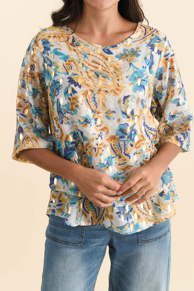 Liora Blue Paisley Foil Layered Top,Brunette model,alt text|model:Brontie image 6