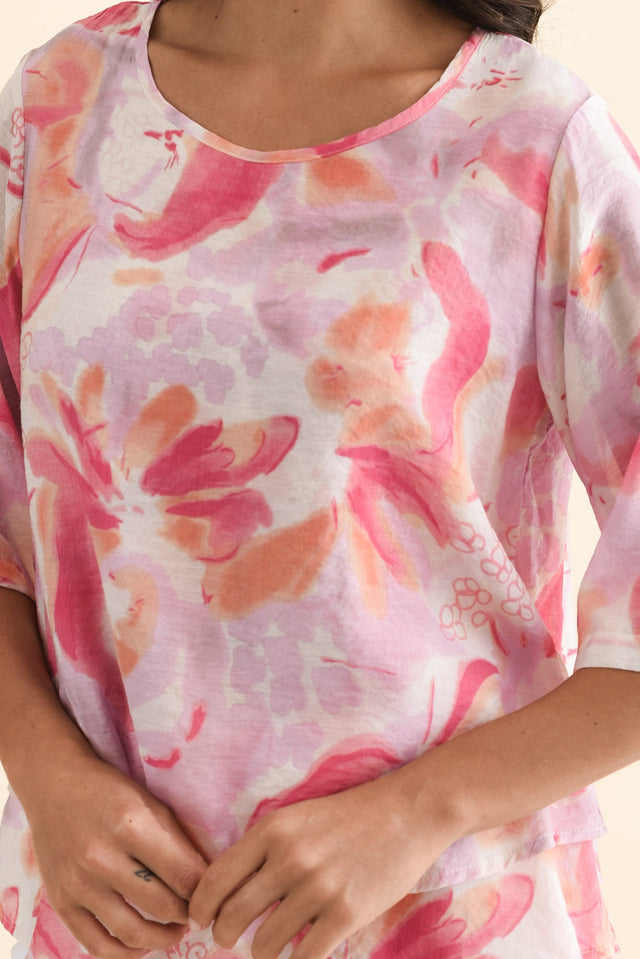 Liora Purple Abstract Layered Top,Brunette model,alt text|model:Brontie image 6