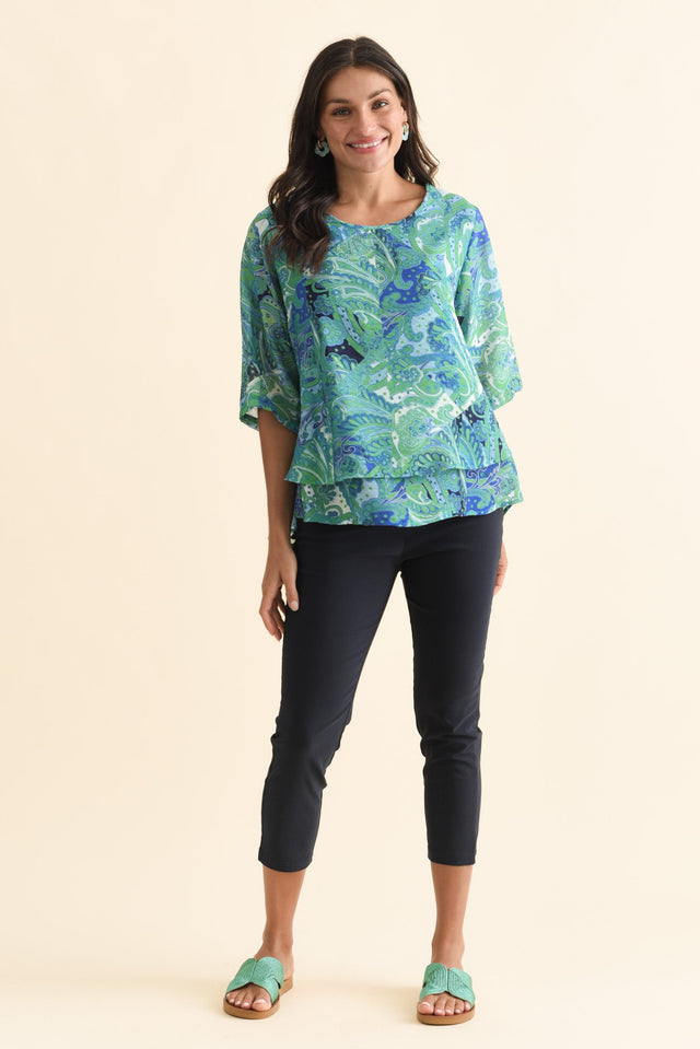 alt text|model:Brontie image 3