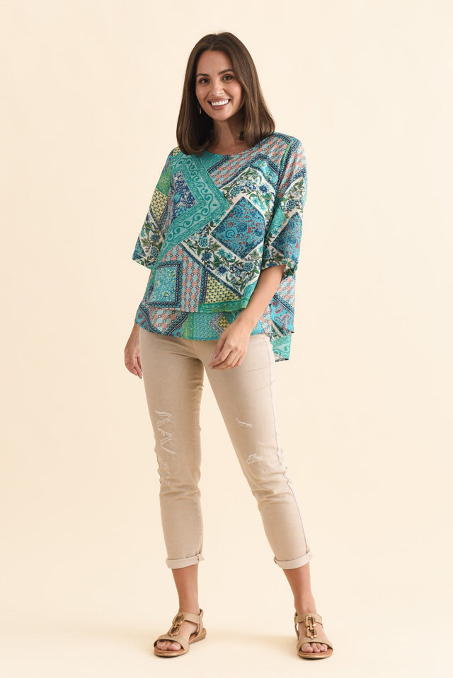 alt text|model:MJ image 6