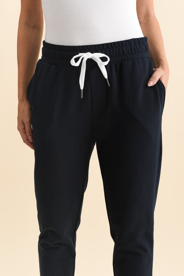 Lobby Navy Cotton Relaxed Sweatpants,Brunette model,alt text|model:MJ image 6