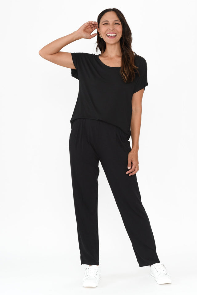 alt text|model:Cara image 10