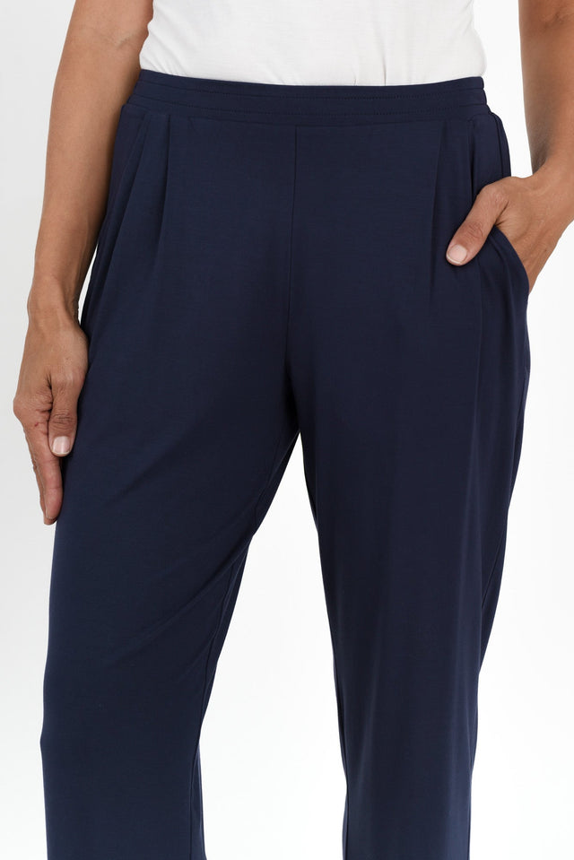 alt text|model:Cara image 7