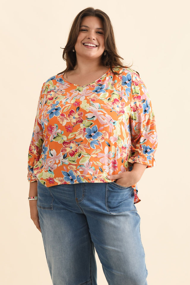 Lourdes Orange Floral Frill Sleeve Top,Brunette model,plus-size,curve-tops,plus-size-sleeved-tops,alt text|model:Gabby image 9
