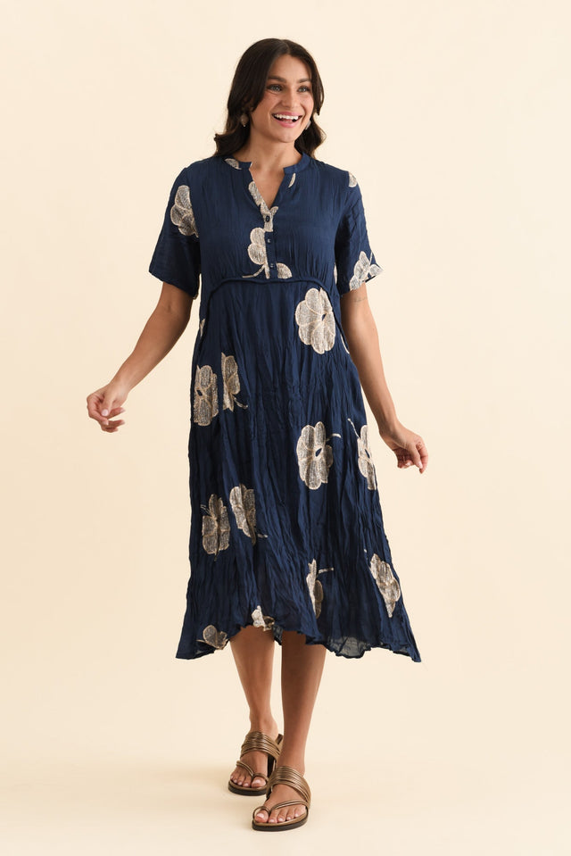 alt text|model:Brontie image 6