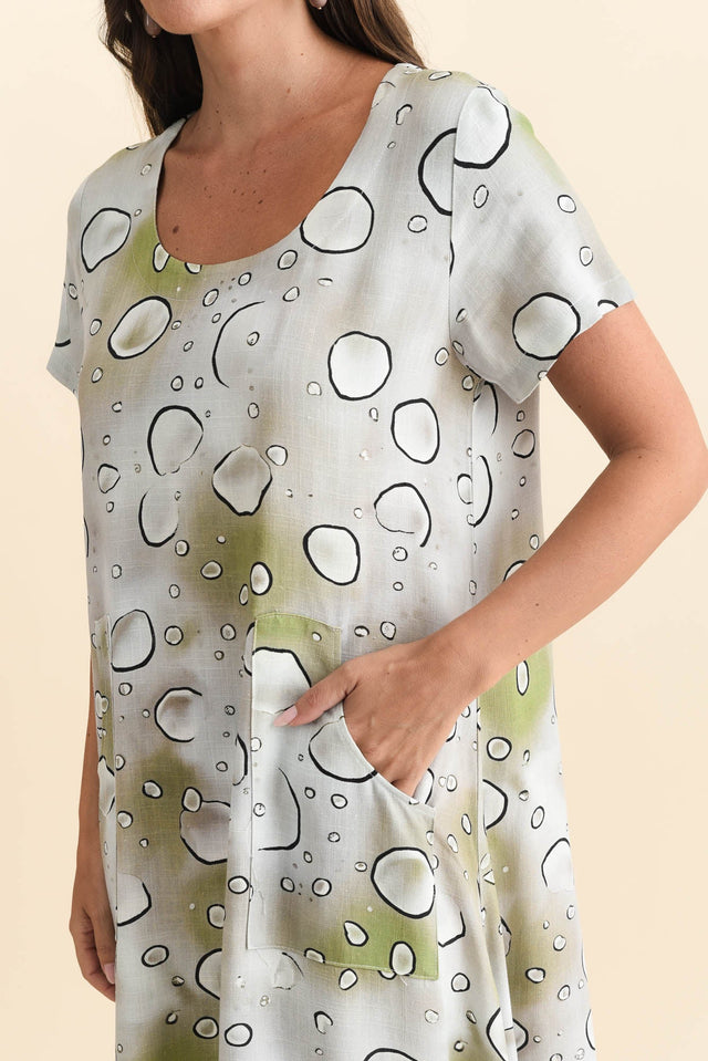 alt text|model:MJ image 6