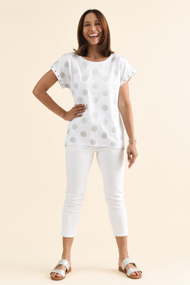 Lumi White Foil Spot Cotton Tee,Full Body,Brunette model,alt text|model:Cara image 7