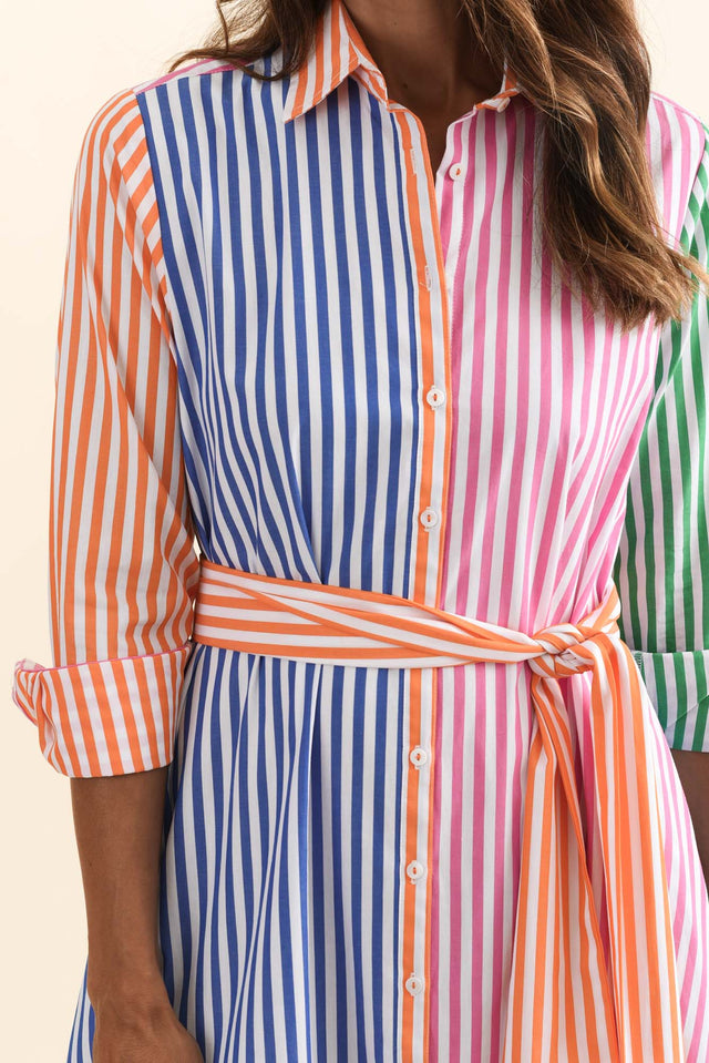 alt text|model:Cara image 7