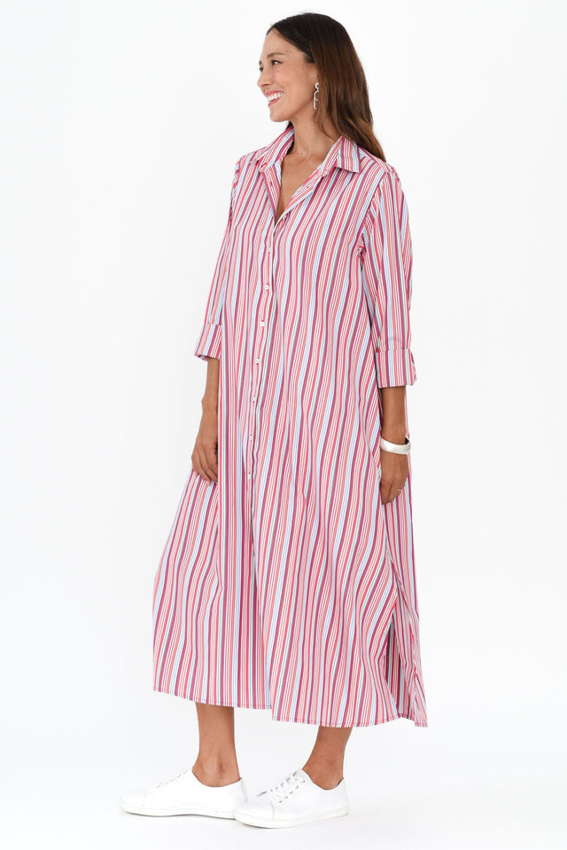 alt text|model:Cara image 4