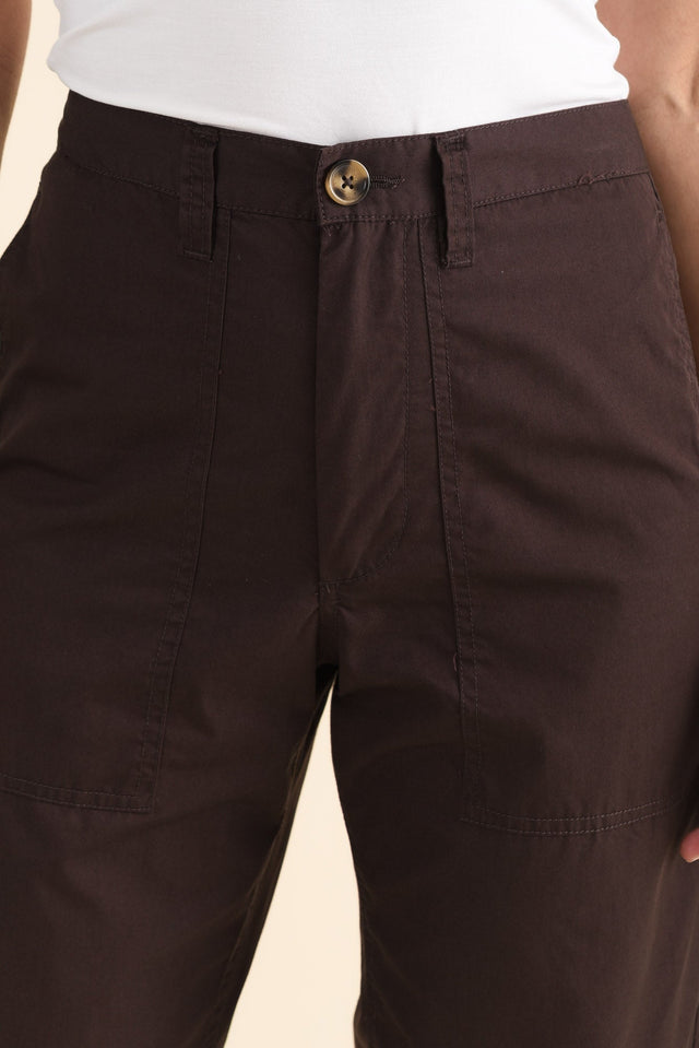 Mabel Chocolate Cotton Barrel Pants,Detail,Brunette model,alt text|model:Laura image 5