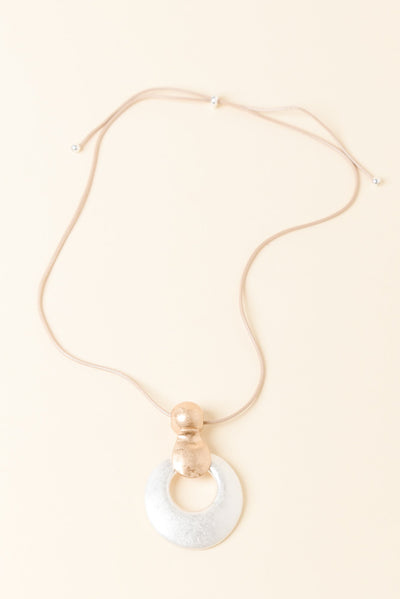 Madeline Silver Disc Pendant Necklace