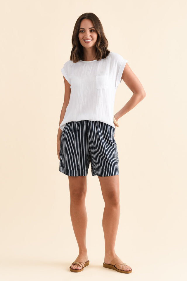 alt text|model:MJ image 7