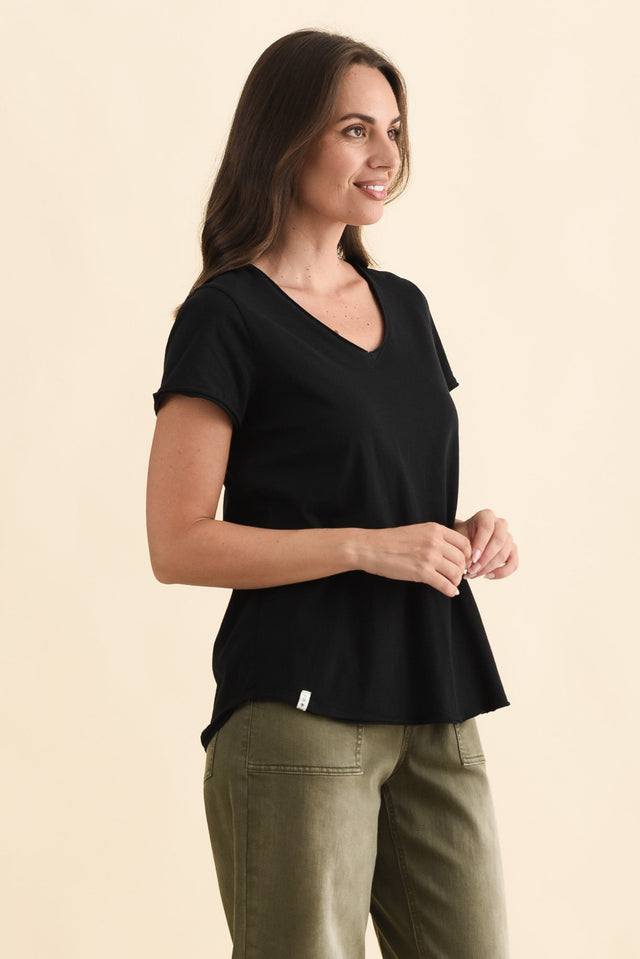 Maggie Black Cotton Vee Tee,Brunette model,alt text|model:MJ image 4