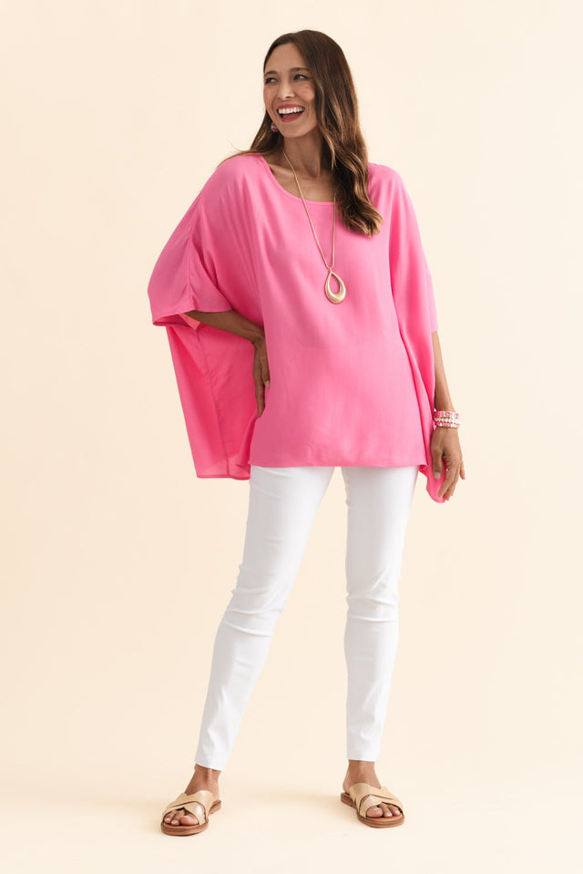 alt text|model:Cara image 7