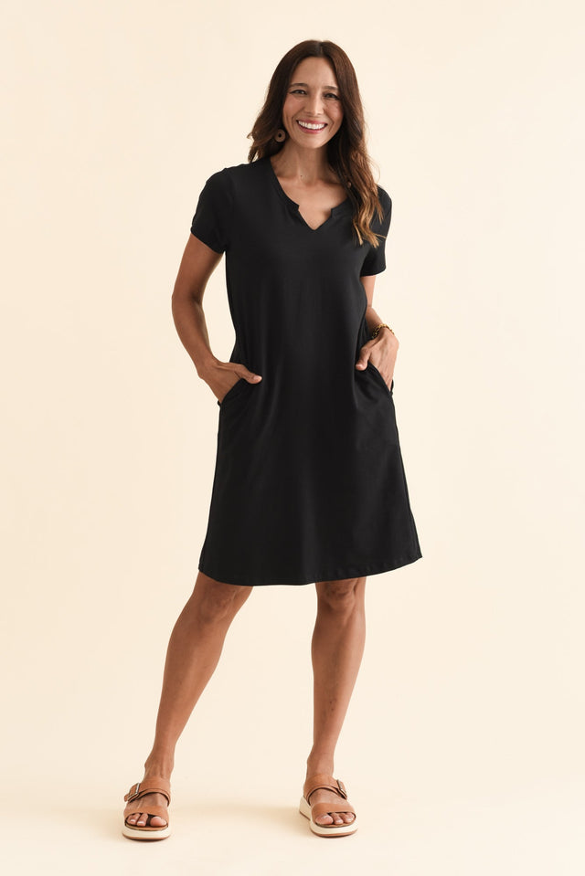 Mandy Black Cotton Tee Dress,Brunette model,alt text|model:Cara image 3