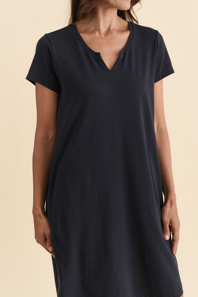 Mandy Navy Cotton Tee Dress,Brunette model,alt text|model:Cara image 6