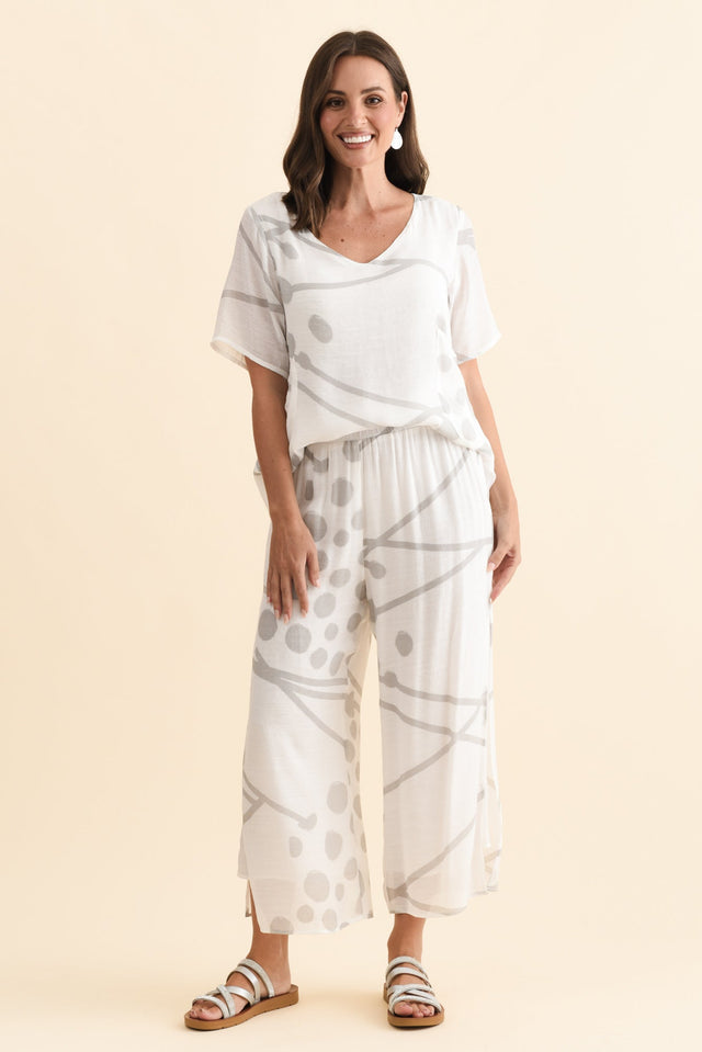 alt text|model:MJ image 6